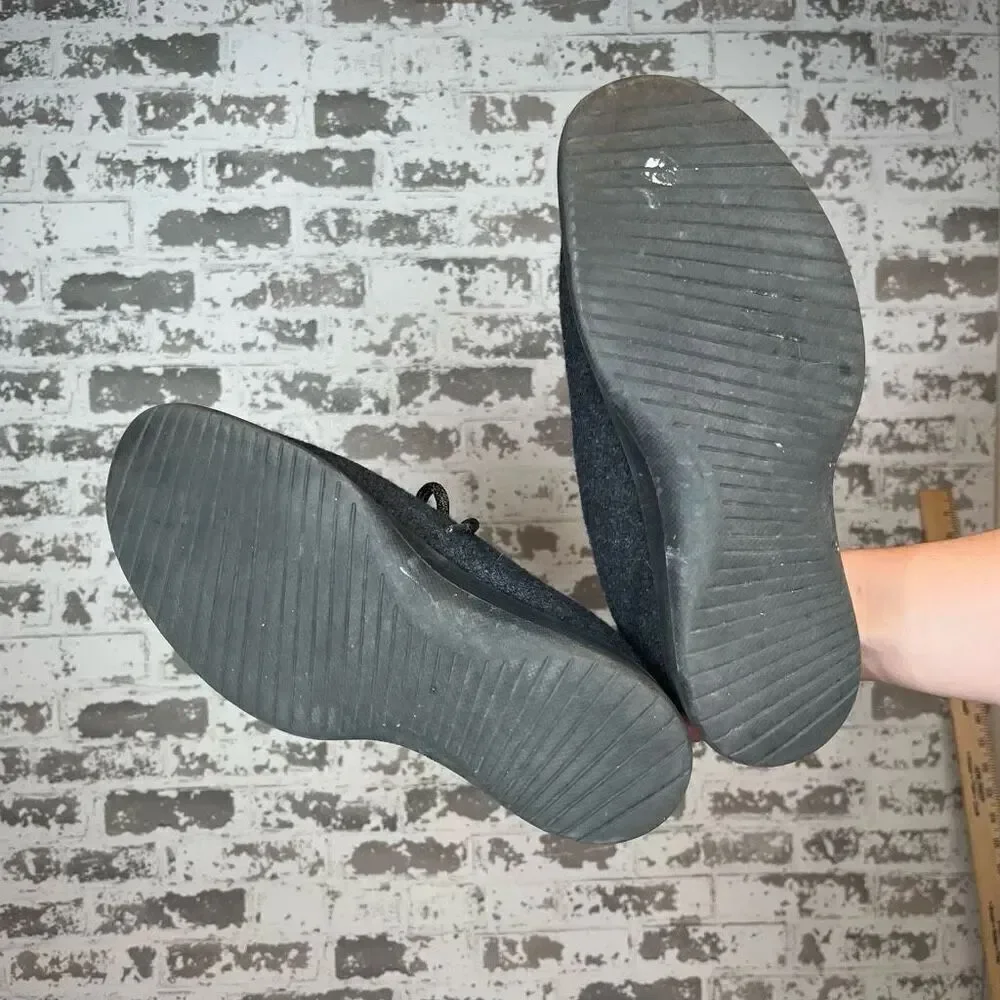 Allbirds | women wool gray runner flats lace up shoes